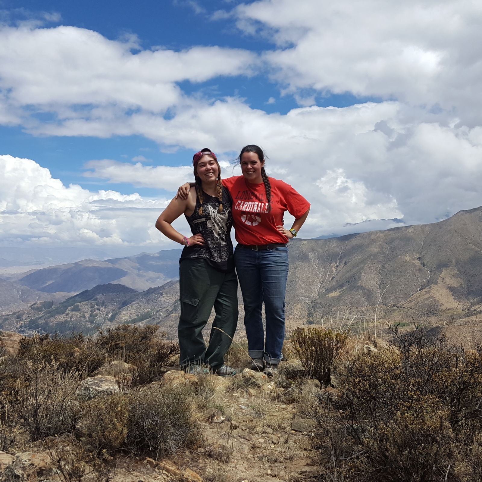 Jesuit Volunteer Camila Biaggi (2017-2019) and Faith during their Mes de Mision in the Mountains of Peru while serving with Instituto Educacional Miguel Pro.